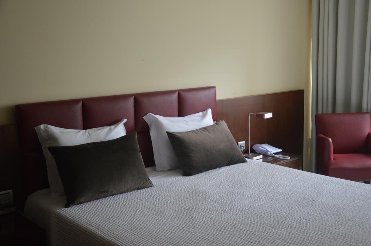 Santana Hotel & Spa วิลาโดคันด์ ภายนอก รูปภาพ