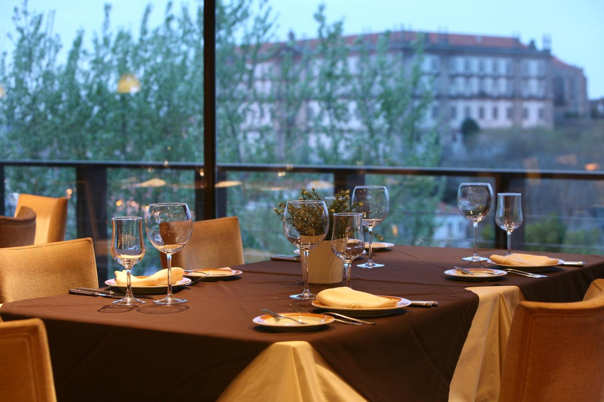 Santana Hotel & Spa วิลาโดคันด์ ภายนอก รูปภาพ